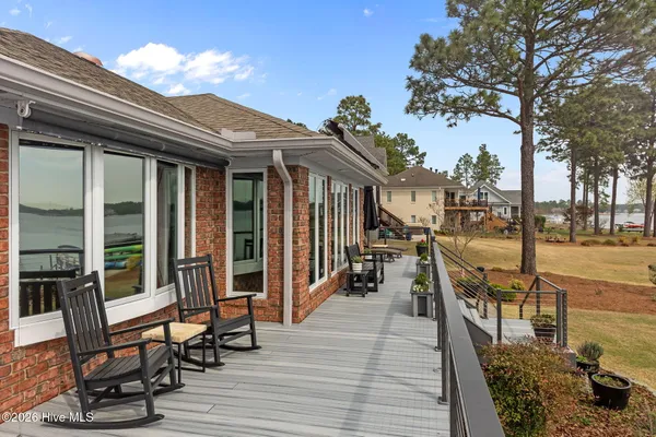 $1,470,000 | 157 Morris Drive, West End, NC 27376