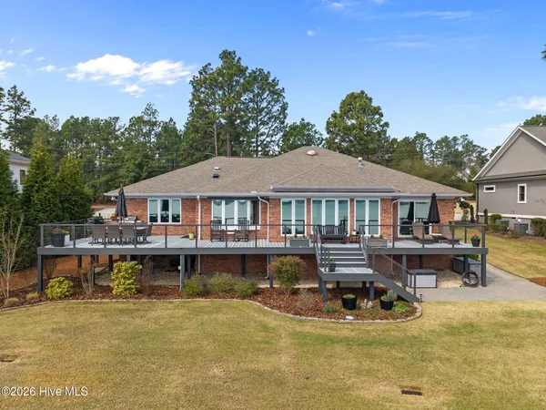 $1,470,000 | 157 Morris Drive, West End, NC 27376