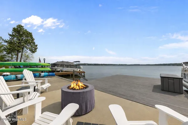 $1,470,000 | 157 Morris Drive, West End, NC 27376