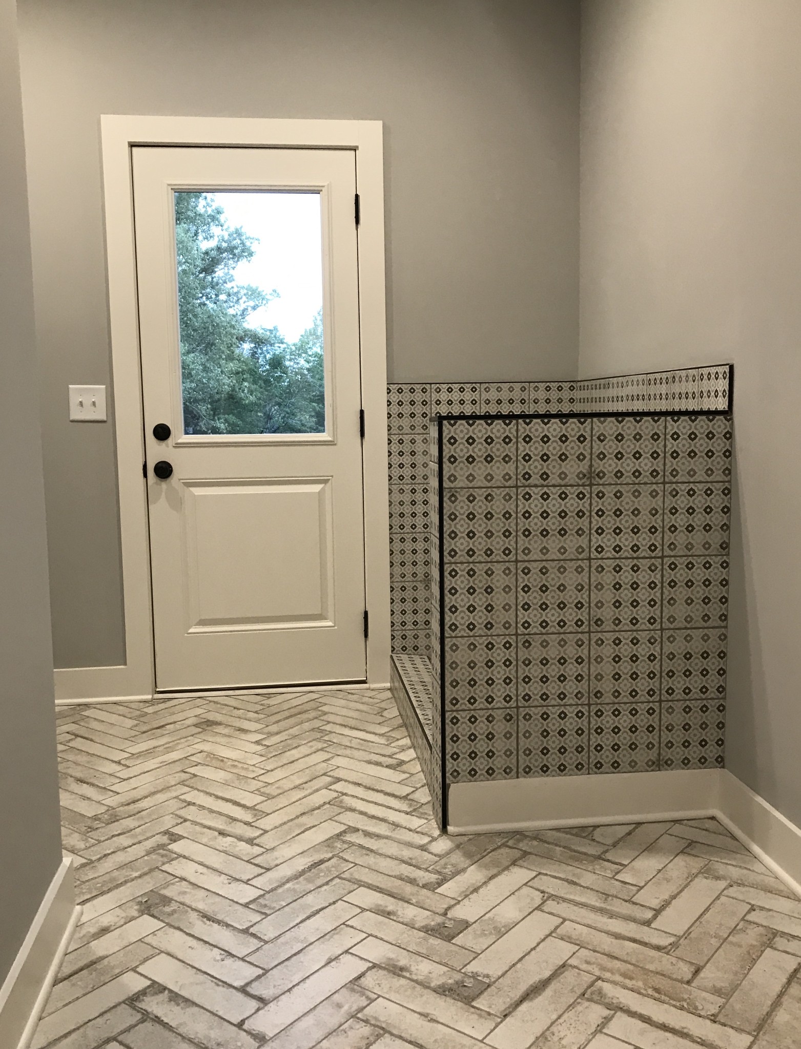 205 Old Horn Springs Road Lebanon, TN 37087 - Photo 18 of 27 a view of a door with wooden floor