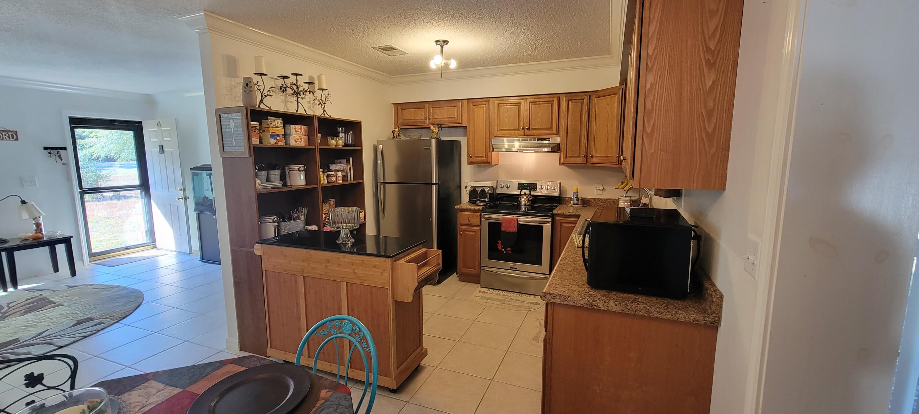 3803 Poverty Creek Road Crestview, FL 32539 - Photo 8 of 21 Gallery Image 8