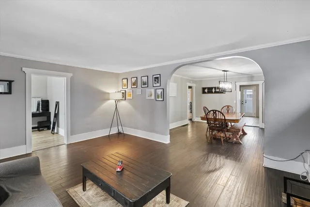 $319,900 | 2521 East Queen Avenue, Spokane, WA 99217