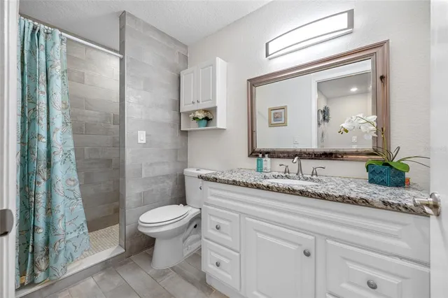 $139,900 | 3295 Fox Chase Circle, Unit 105, Palm Harbor, FL 34683