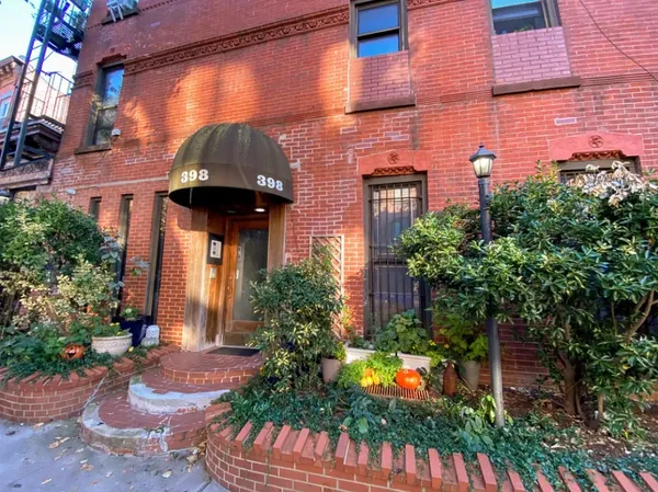 $959,000 | 398 13th Street, Unit 4B | Park Slope