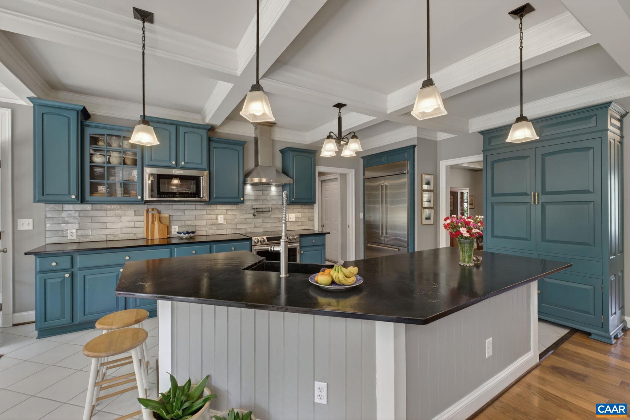 65 Blue Ridge Terrace Zion Crossroads, VA 22942 - Photo 12 of 55 Kitchen-Coffered Ceilings