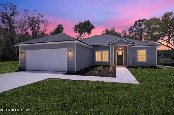 $369,900 | 251 Swan Lake Drive, Melrose, FL 32666