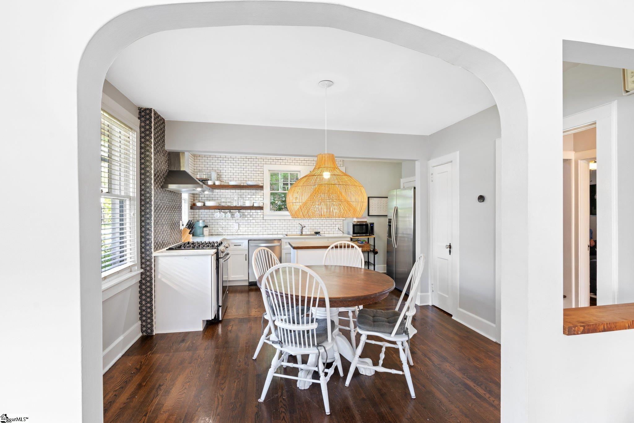 111 East Faris Road Greenville, SC 29605 - Photo 8 of 35 Gallery Image 8