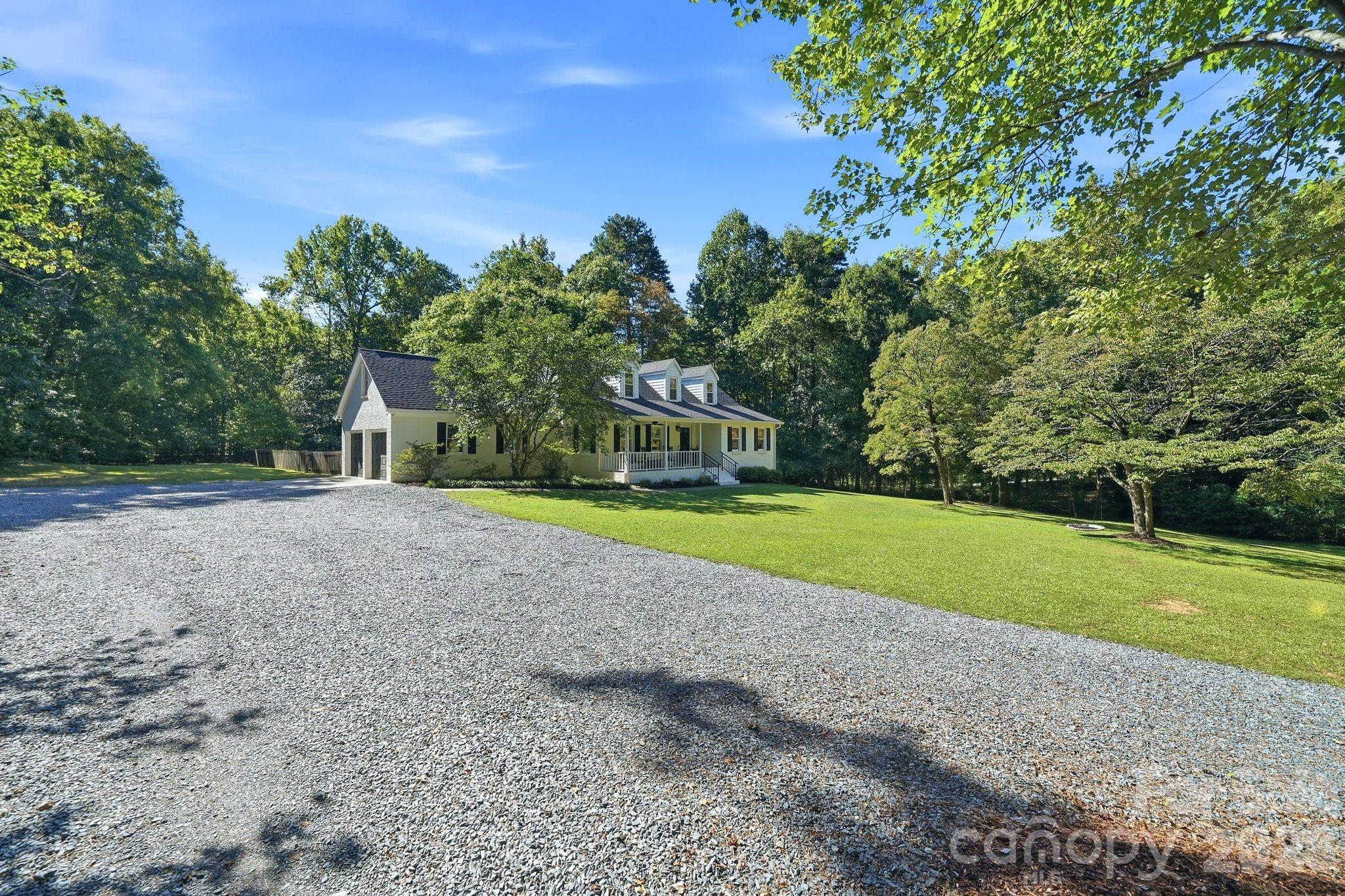 908 Chambwood Road Monroe, NC 28110 - Photo 3 of 46 Gallery Image 3