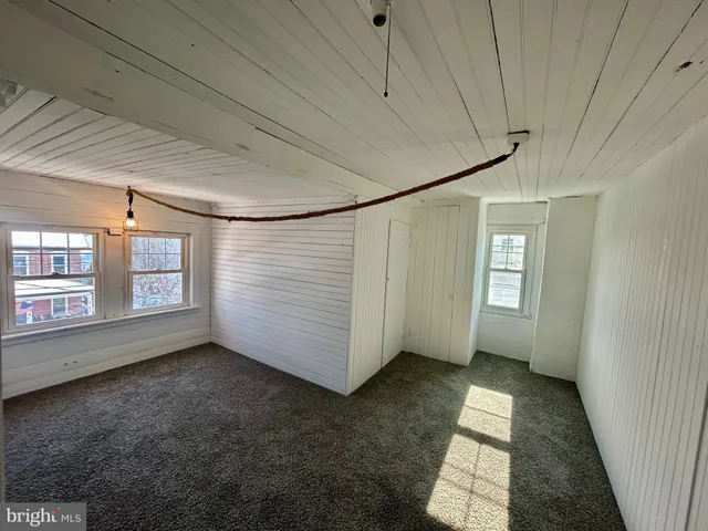 $1,500 | 24 North Ambler Street, Quakertown, PA 18951