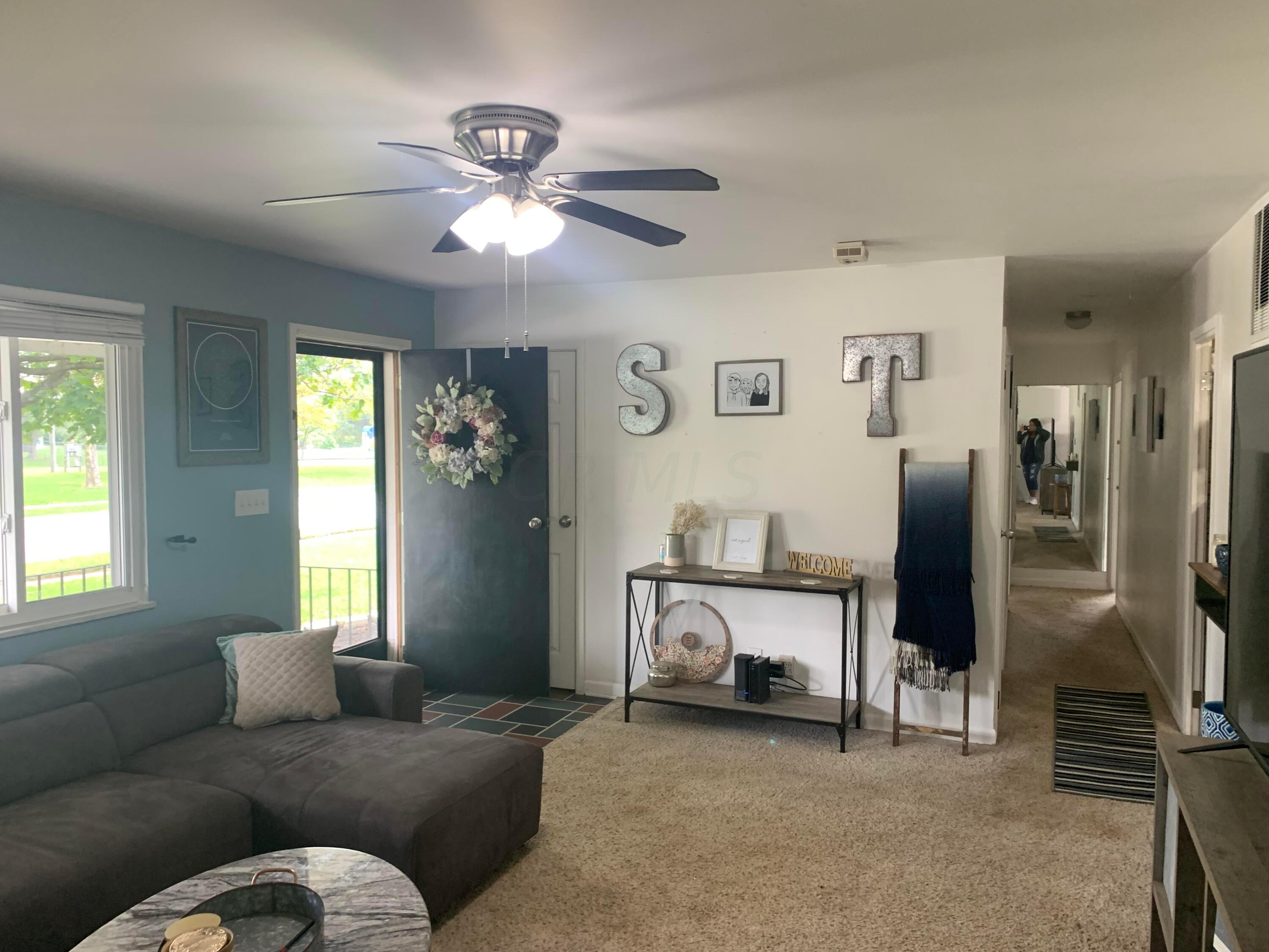 467 Redmond Road Columbus, OH 43228 - Photo 6 of 15 Gallery Image 6