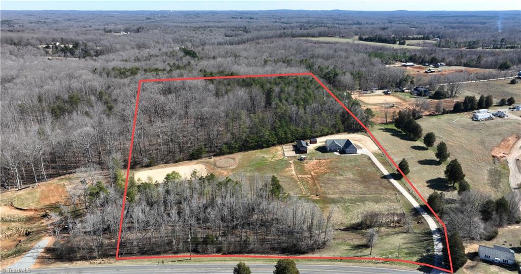 3018 Bethesda Road Lexington, NC 27295 - Photo 6 of 49 Gallery Image 6