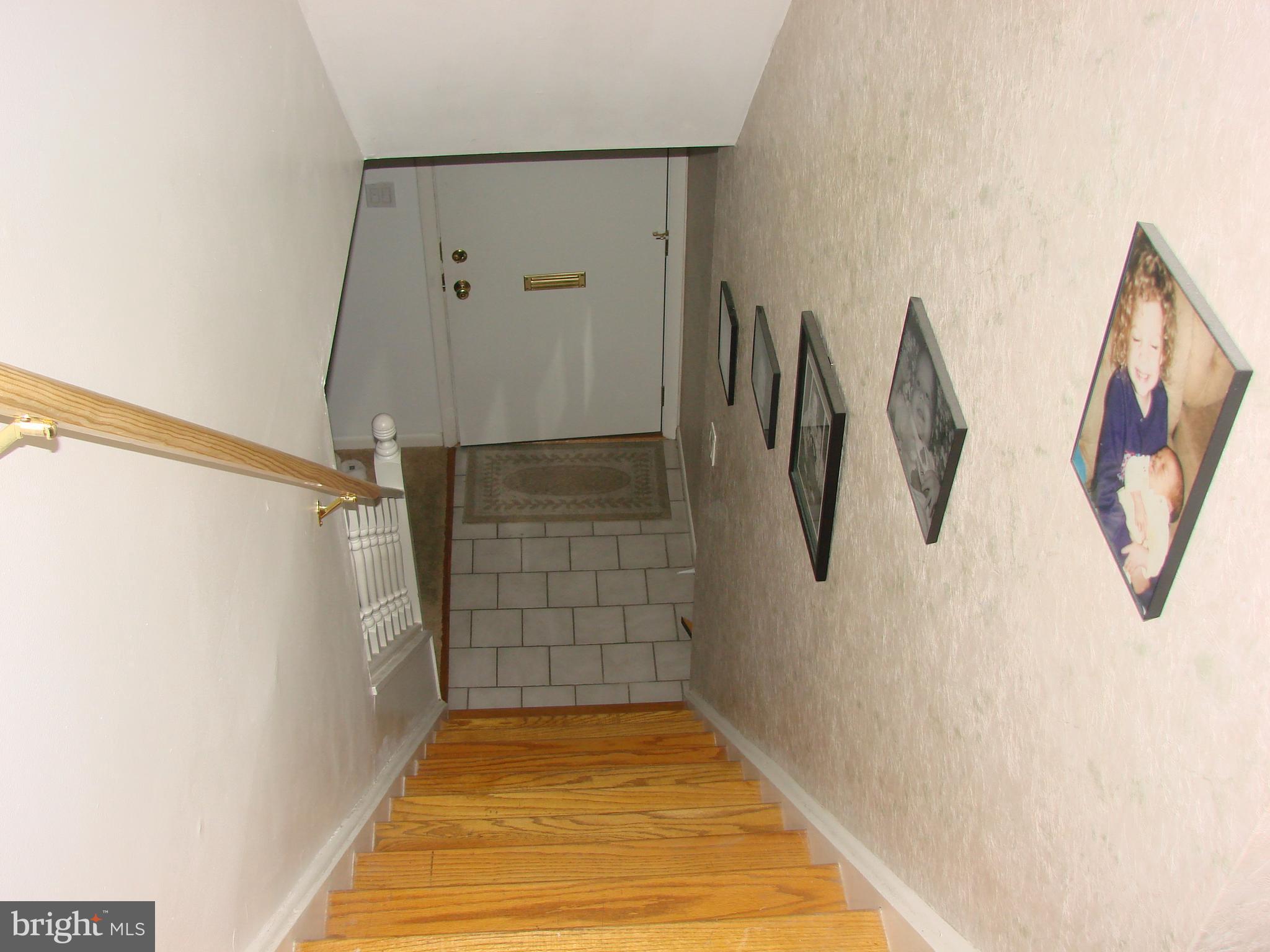 312 South Miller Street Reading, PA 19607 - Photo 19 of 33 Steps to main floor