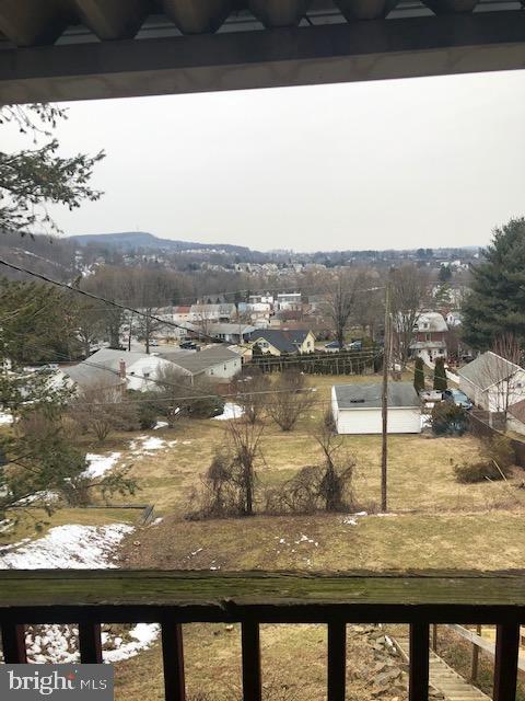 312 South Miller Street Reading, PA 19607 - Photo 23 of 33