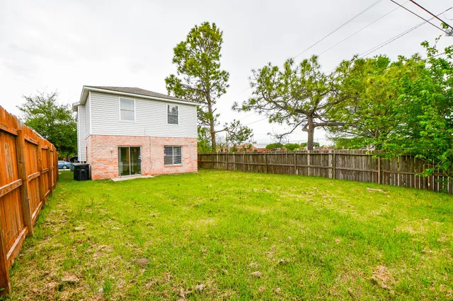 $240,000 | 7744 Sign Street, Missouri City, TX 77489