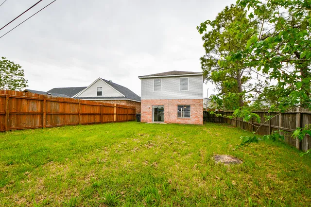 $240,000 | 7744 Sign Street, Missouri City, TX 77489