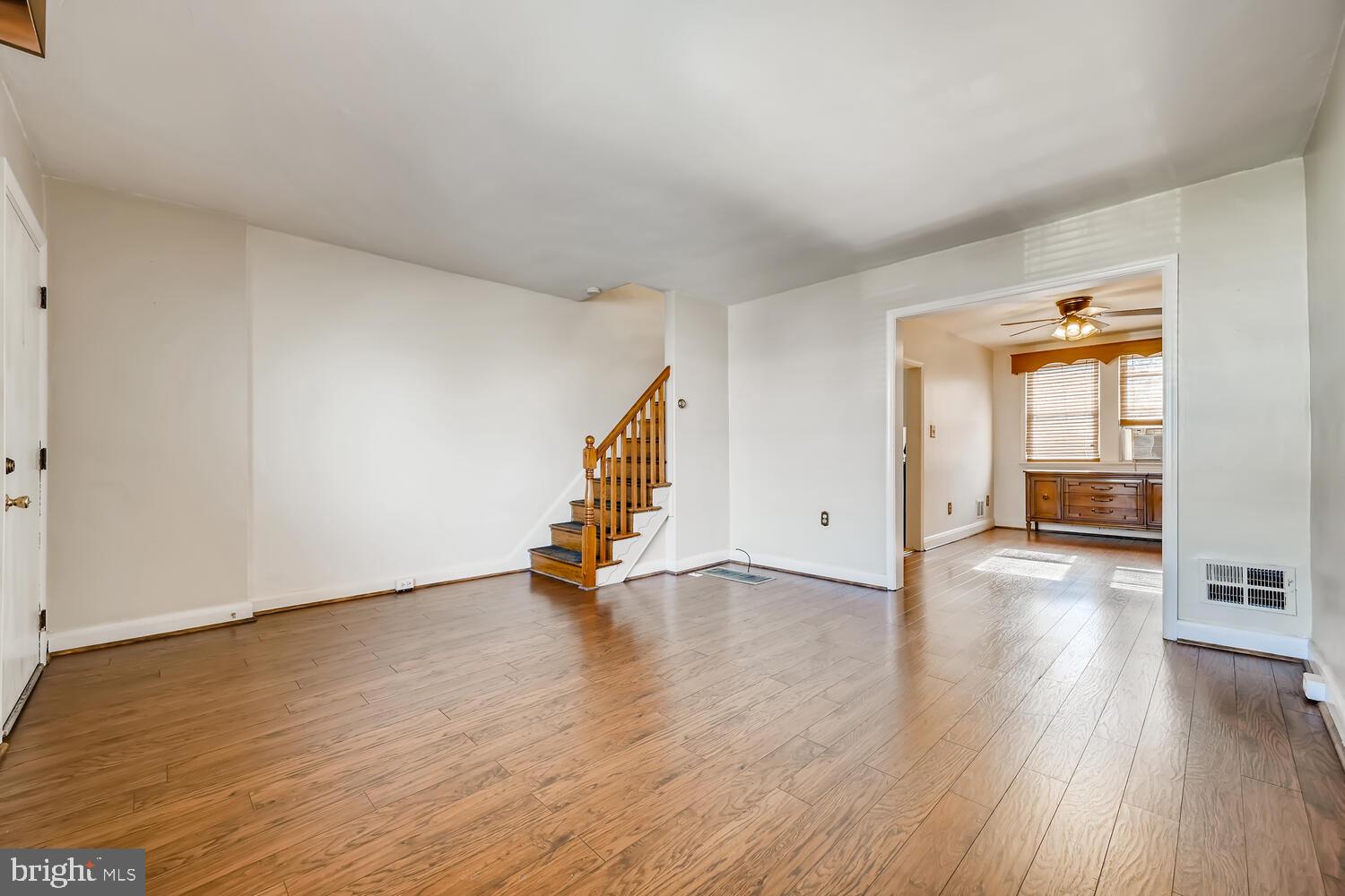 315 Old Riverside Road Baltimore, MD 21225 - Photo 6 of 31