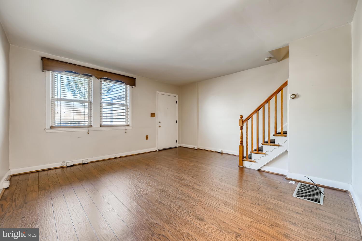 315 Old Riverside Road Baltimore, MD 21225 - Photo 7 of 31
