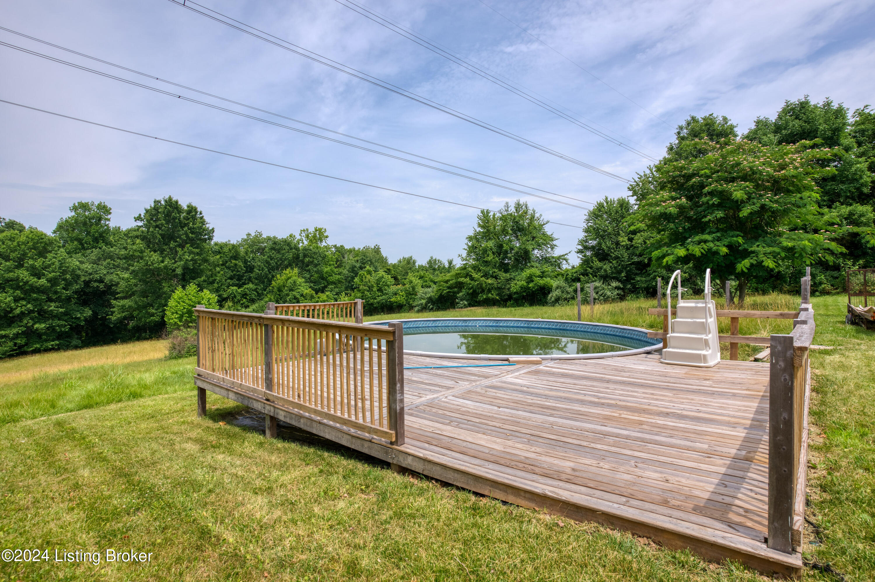 9125 Broad Run Road Louisville, KY 40291 - Photo 49 of 51 Above Ground Pool