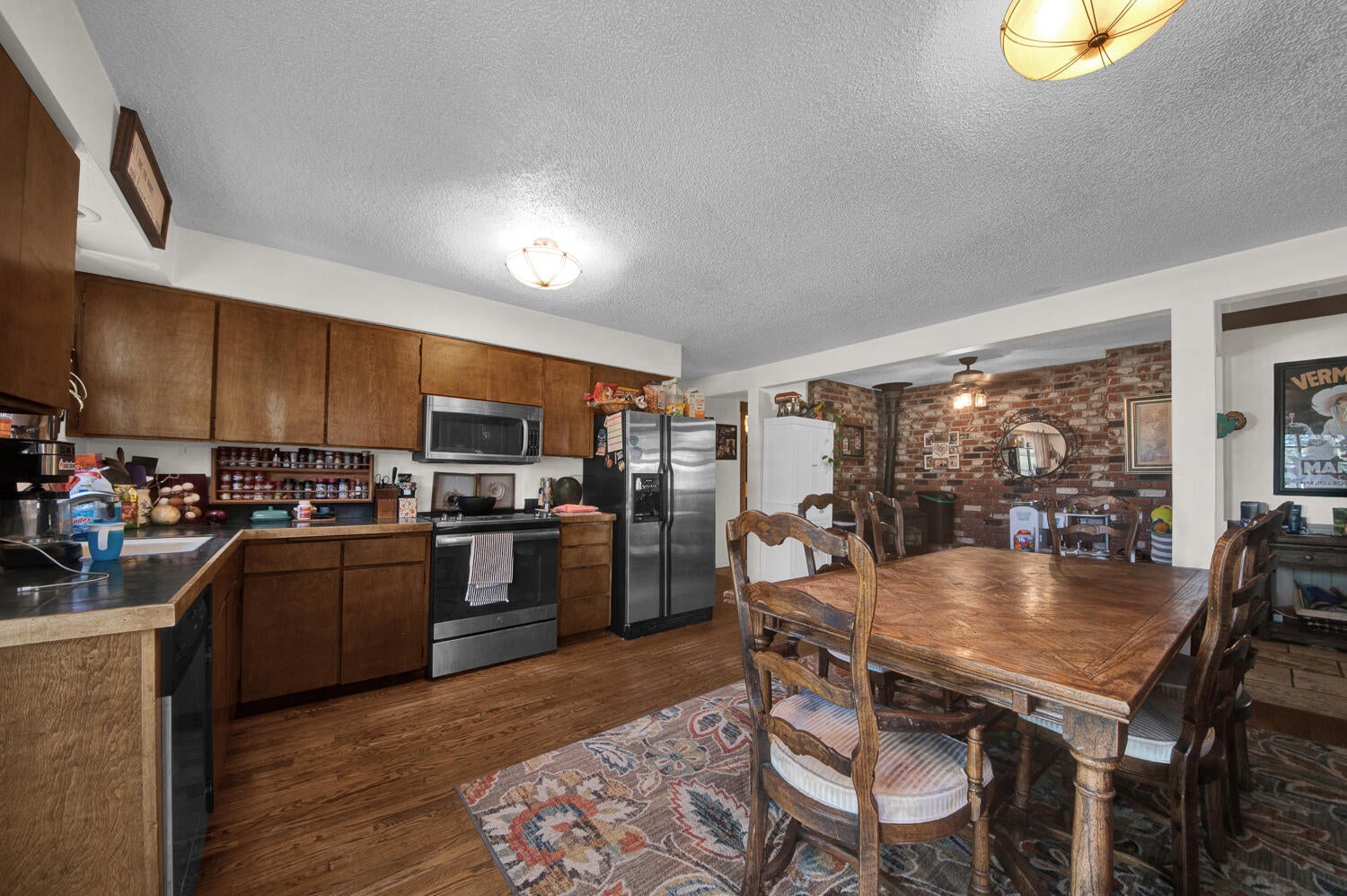 67100 Fryrear Road Bend, OR 97703 - Photo 14 of 38 14