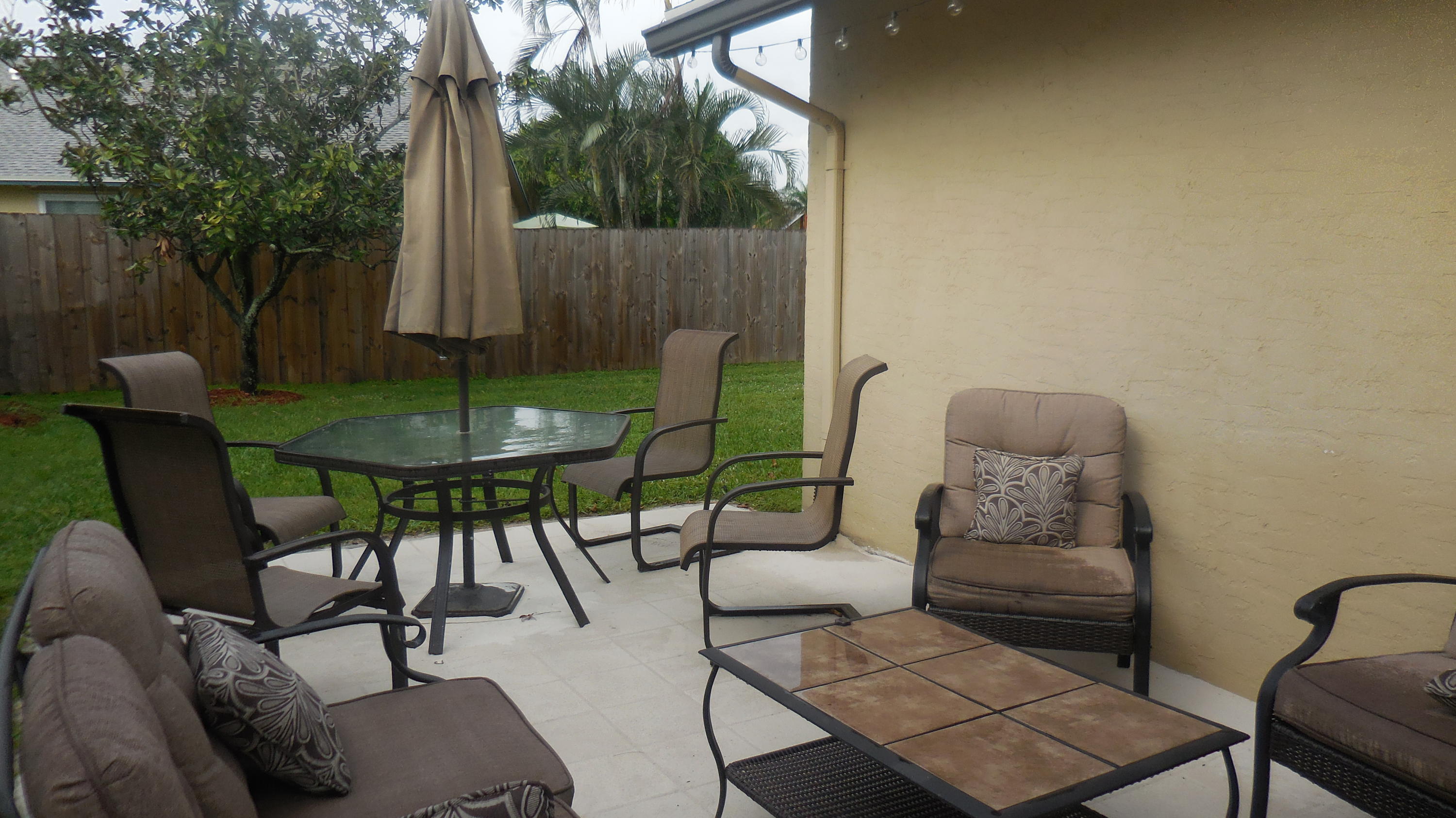 192 Raintree Trail Jupiter, FL 33458 - Photo 6 of 29 DSCN0436