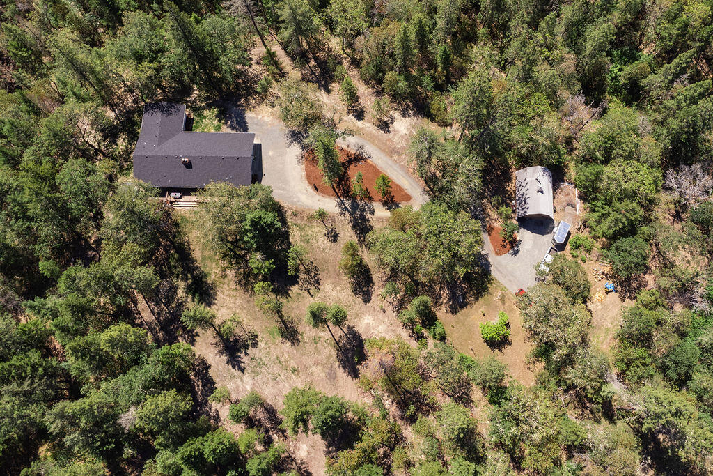 2008 Stringer Gap Road Grants Pass, OR 97527 - Photo 2 of 35 2