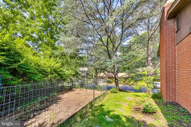 $4,500 | 6515 East Halbert Road, Bethesda, MD 20817