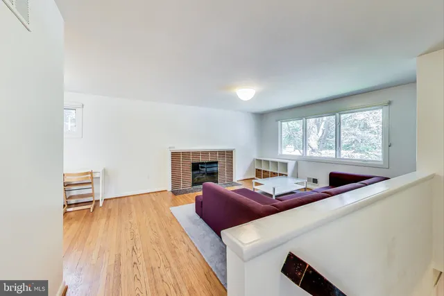 $4,500 | 6515 East Halbert Road, Bethesda, MD 20817