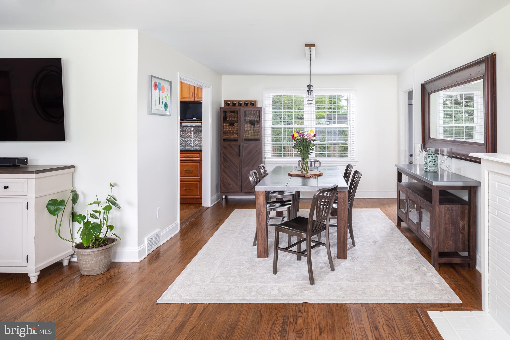 117 Hillside Road Wayne, PA 19087 - Photo 9 of 36 Dining Room