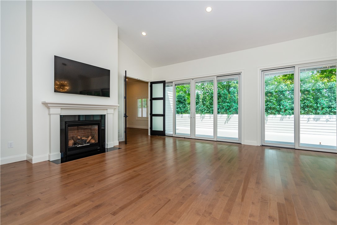 15 Hampton Road, Unit 20 Coventry, RI 02816 - Photo 15 of 50