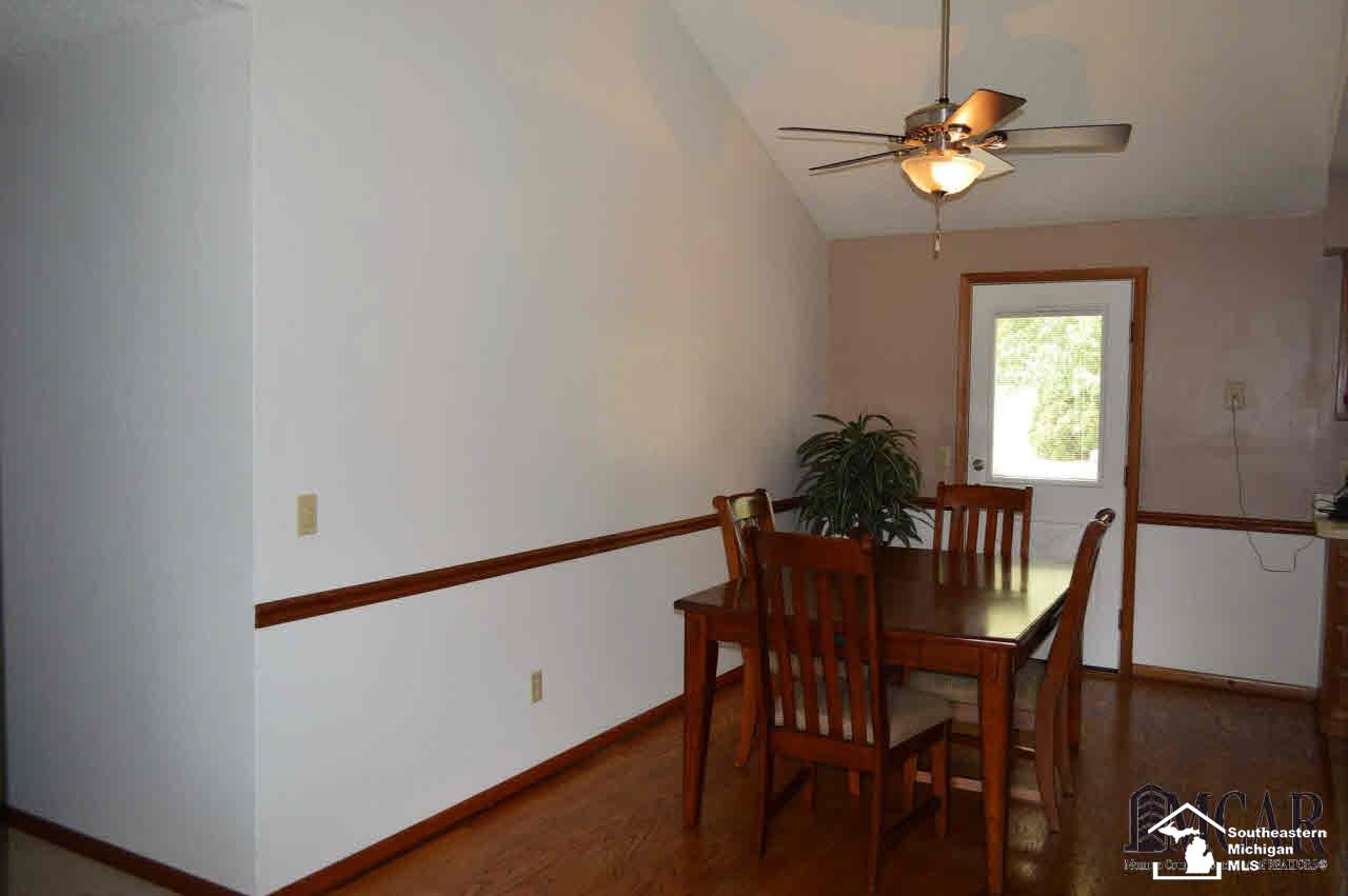 7311 Danforth Road Temperance, MI 48182 - Photo 9 of 16 Dining