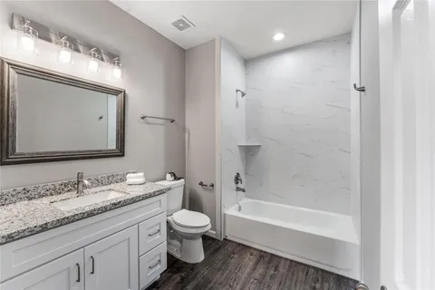 $1,575 | 5218 Jezebel Street, Unit B, Houston, TX 77033