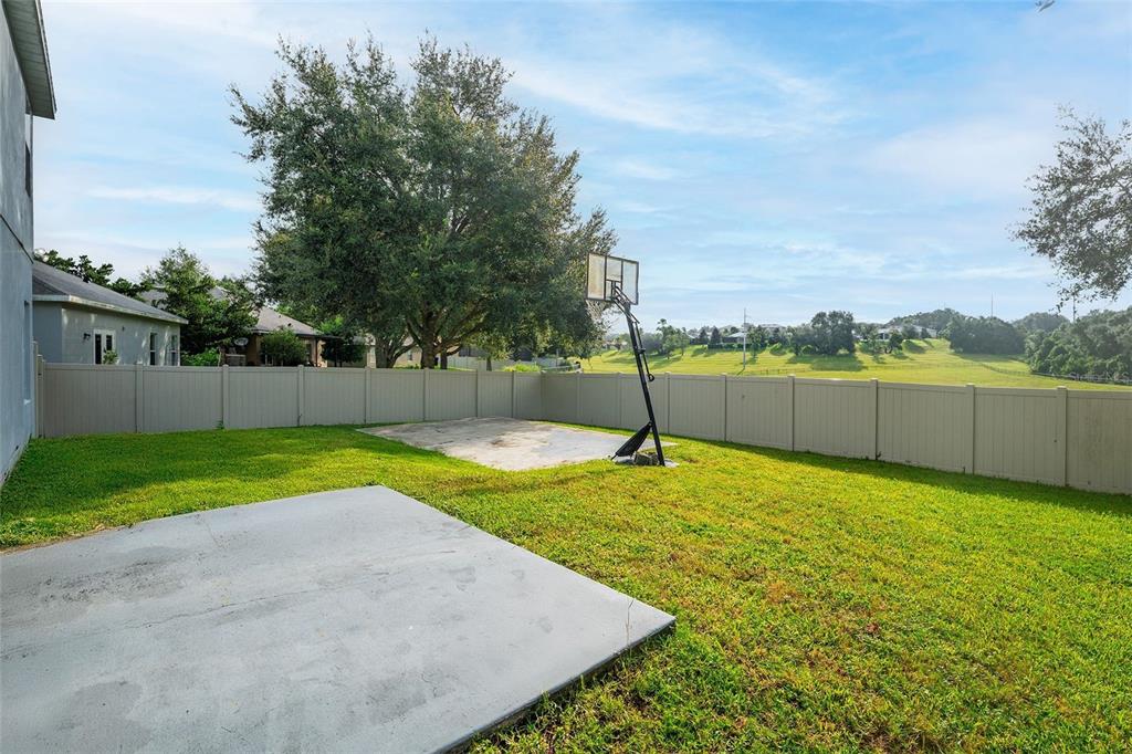20930 Sullivan Ranch Boulevard Mount Dora, FL 32757 - Photo 40 of 41 a view of outdoor space and yard