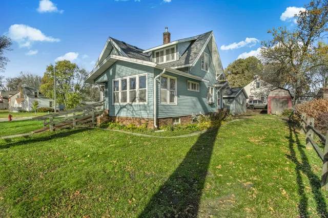 $179,000 | 1224 Becker Avenue Southwest, Willmar, MN 56201