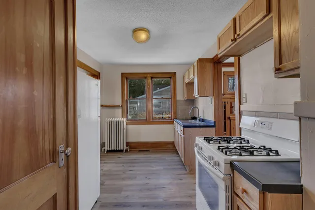 $179,000 | 1224 Becker Avenue Southwest, Willmar, MN 56201