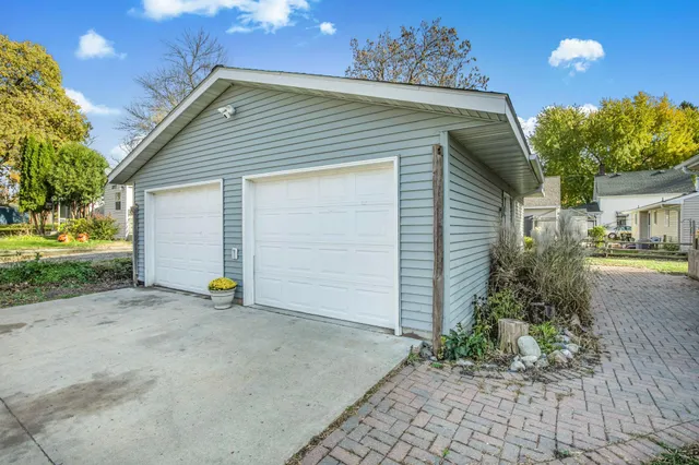 $179,000 | 1224 Becker Avenue Southwest, Willmar, MN 56201