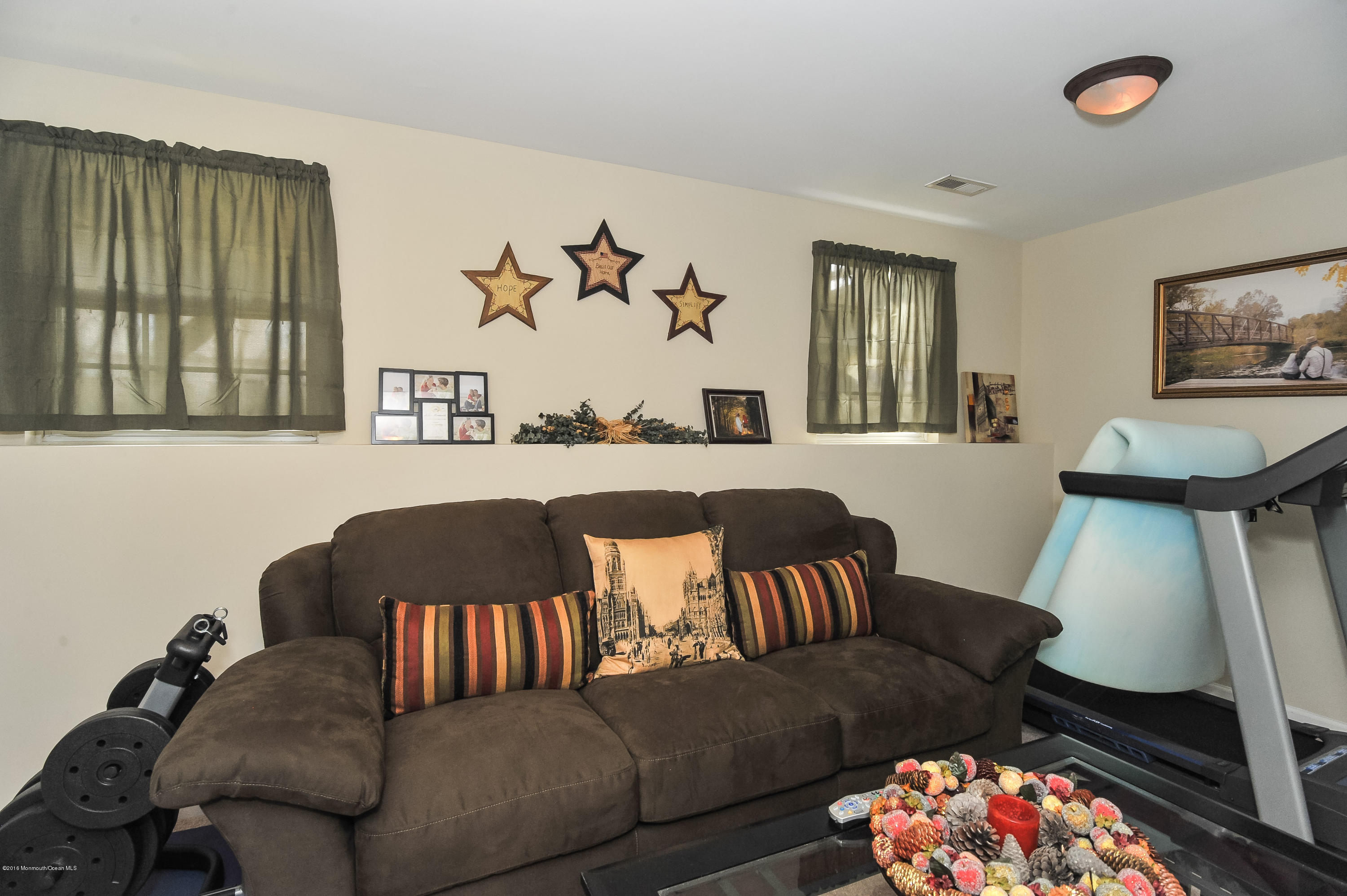 8 Abby Road, Unit 77 Farmingdale, NJ 07727 - Photo 12 of 13 DSC_5899-6