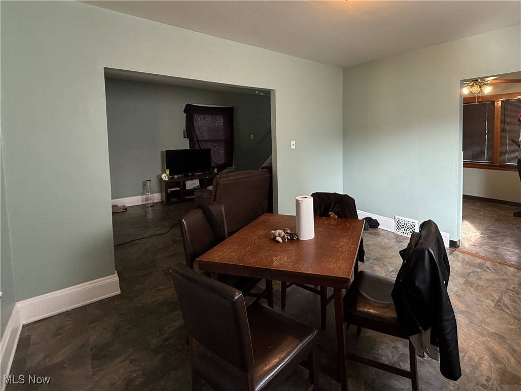 799 London Road Cleveland, OH 44110 - Photo 6 of 16 Dining space with baseboards