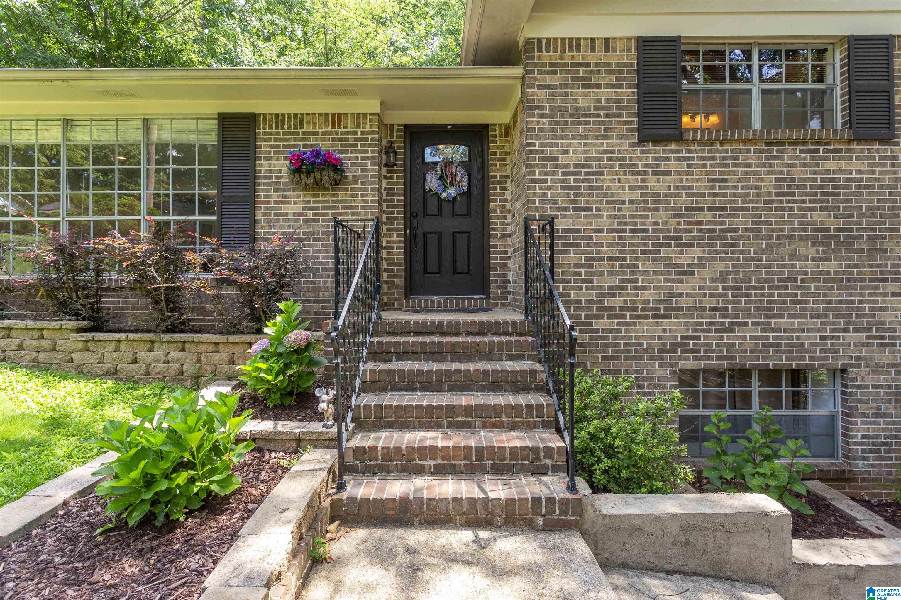 5944 Southcrest Road Birmingham, AL 35213 - Photo 4 of 43