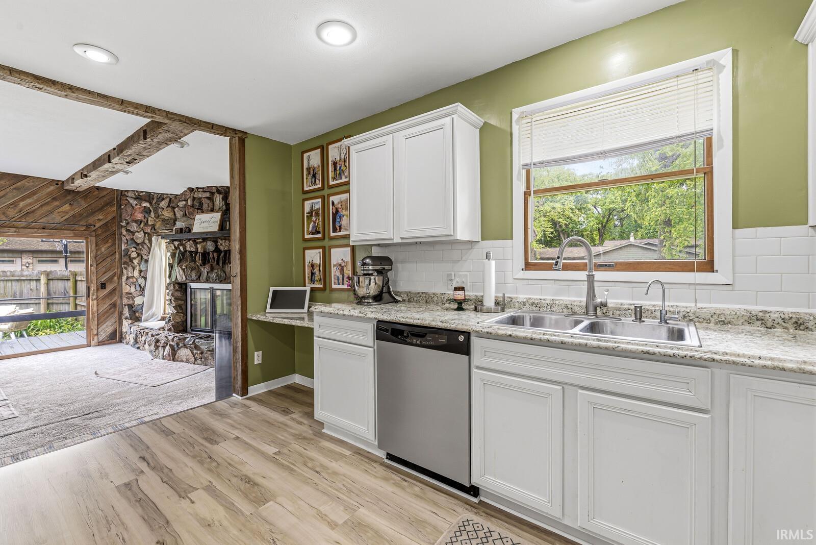 54522 Homeland Road Elkhart, IN 46514 - Photo 7 of 34 Gallery Image 7