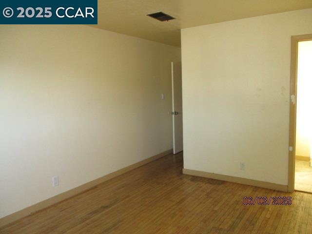 207 Thomas Way Pittsburg, CA 94565 - Photo 17 of 26 a view of an empty room