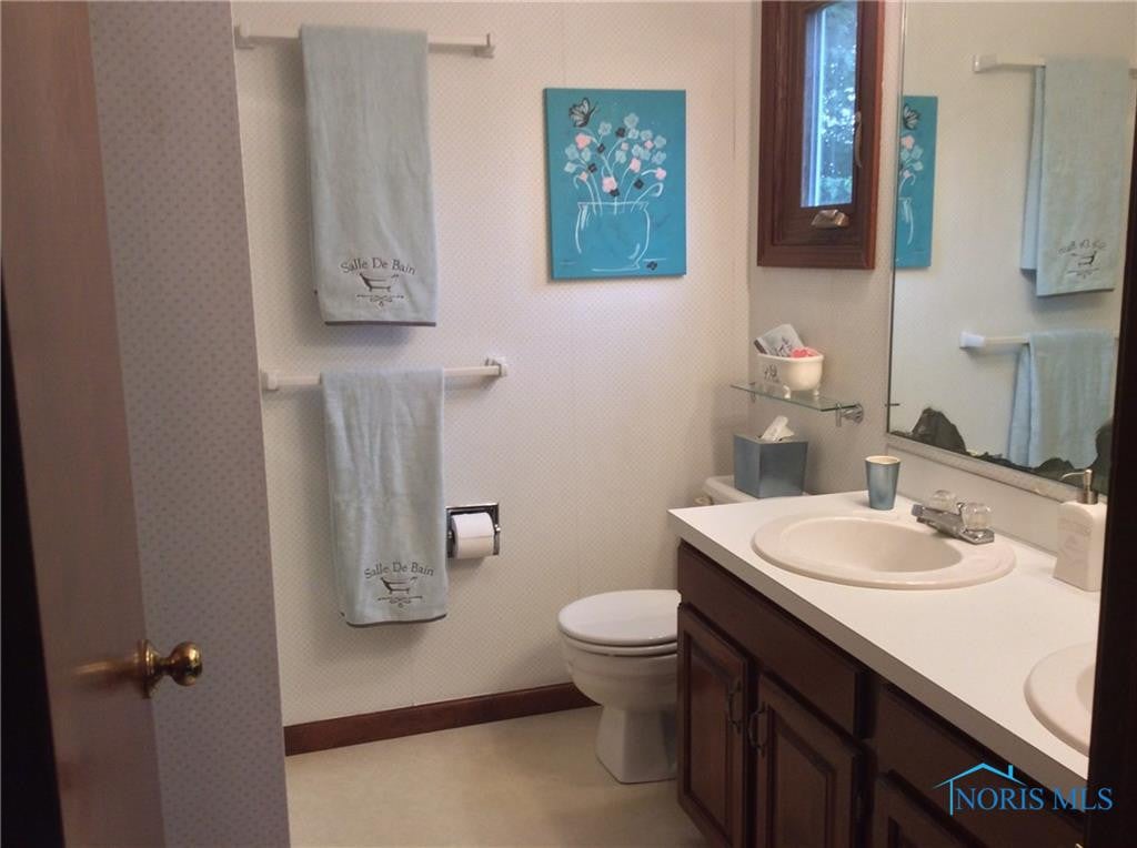 7961 Bittersweet Road Sylvania, OH 43560 - Photo 17 of 24 Gallery Image 17