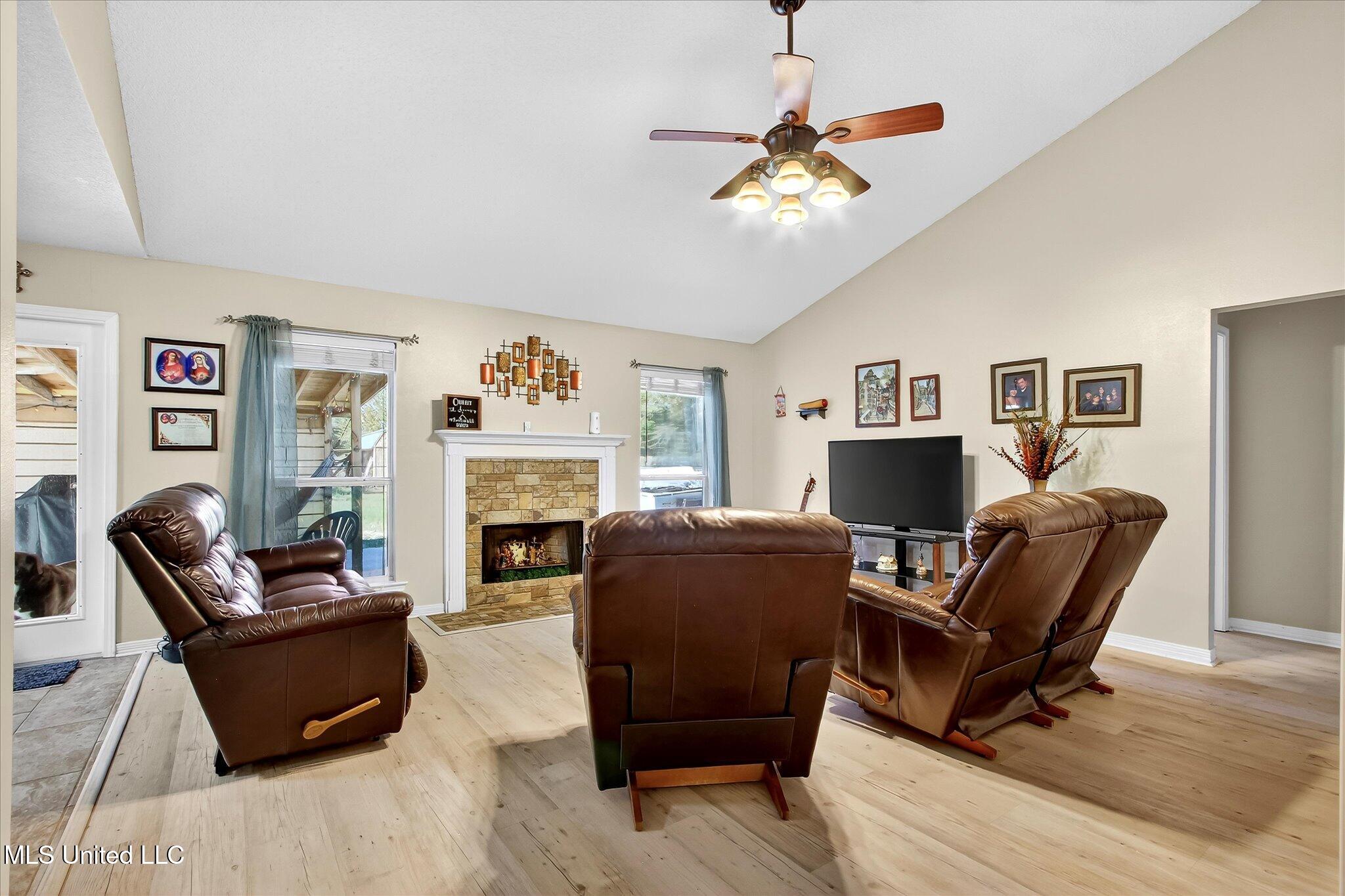 1210 Merritt Lane Ocean Springs, MS 39564 - Photo 17 of 64 15-015