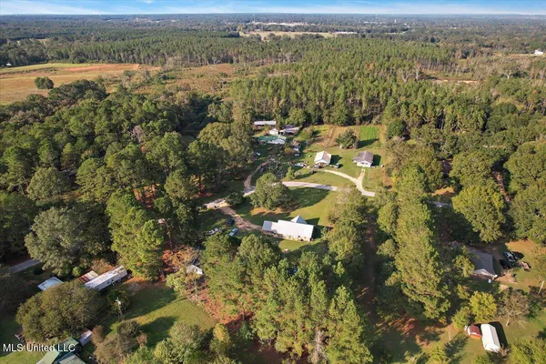 $215,000 | 147 Wolverton Drive, Magee, MS 39111