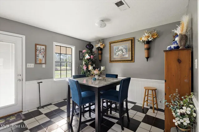 $215,000 | 147 Wolverton Drive, Magee, MS 39111