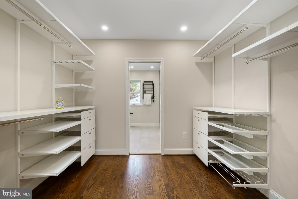 7508 Piney Branch Road Silver Spring, MD 20910 - Photo 17 of 44 Huge Walk -In Closet in Primary Suite