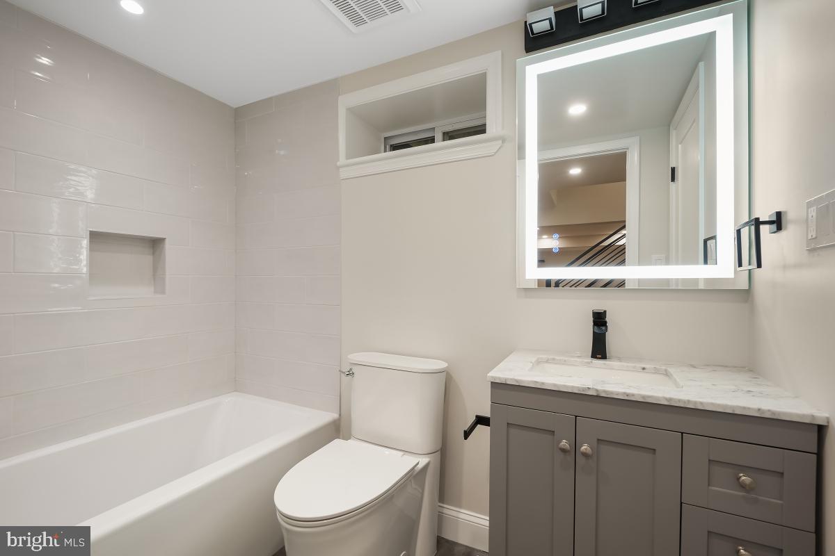 7508 Piney Branch Road Silver Spring, MD 20910 - Photo 25 of 44 Lower Level Full Bath