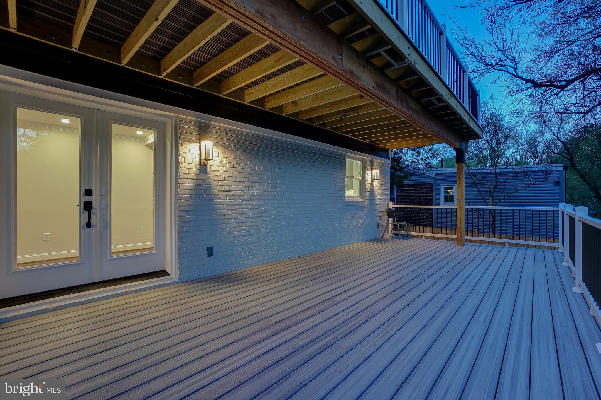 7508 Piney Branch Road Silver Spring, MD 20910 - Photo 26 of 44 HUGE Trex Deck