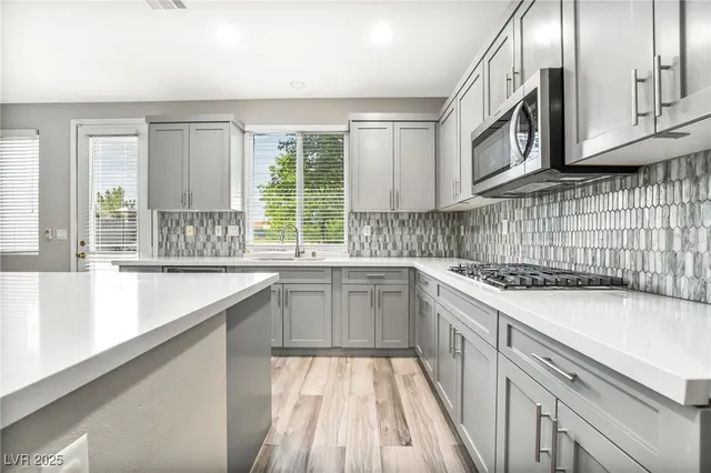 $2,910 | 1533 Sabatini Drive, Henderson, NV 89052