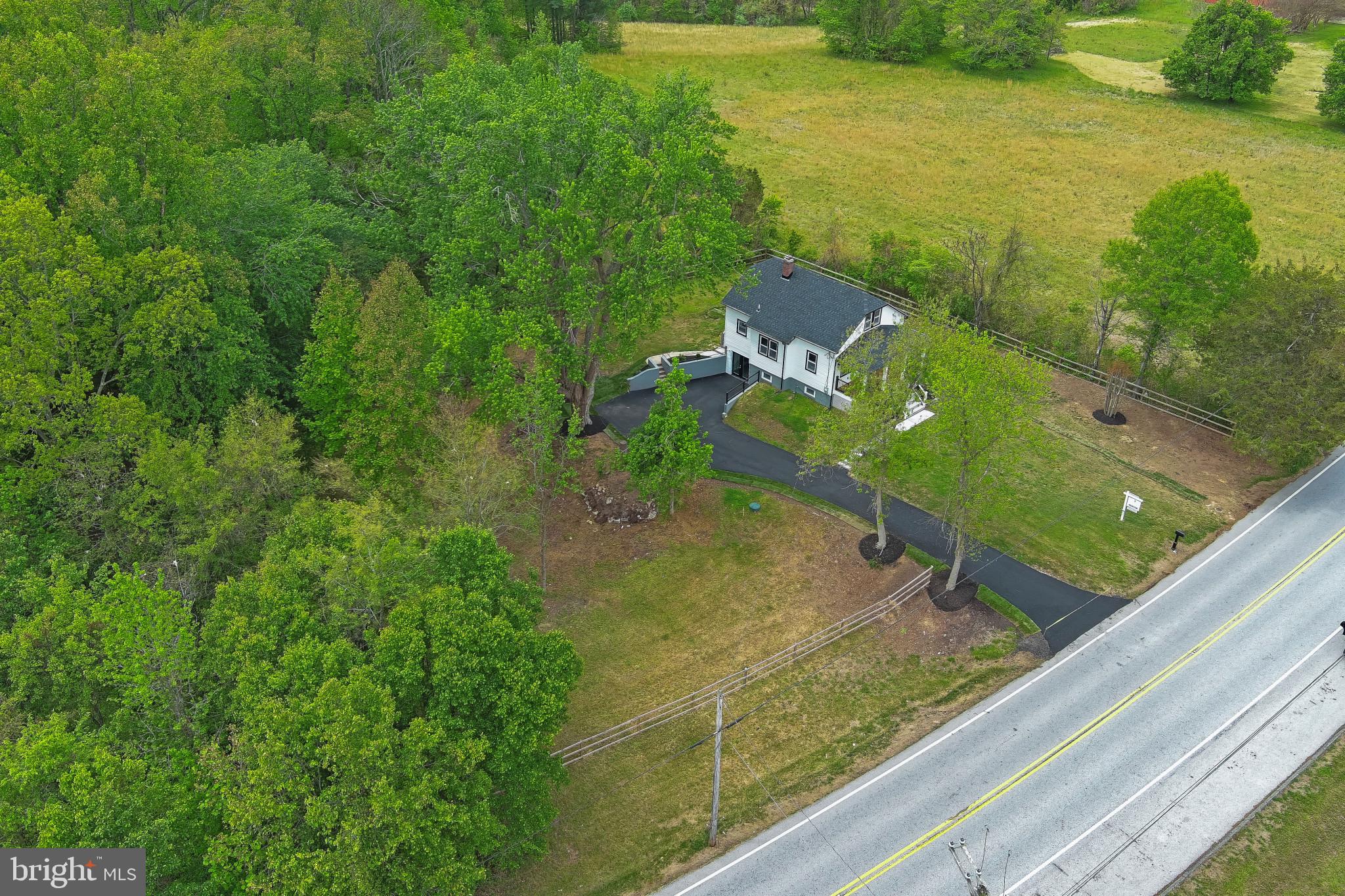 7815 Croom Road Upper Marlboro, MD 20772 - Photo 38 of 42