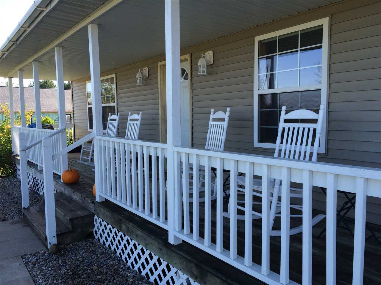 4709 Vance Road Traverse City, MI 49685 - Photo 4 of 30 1839724-3.JPG